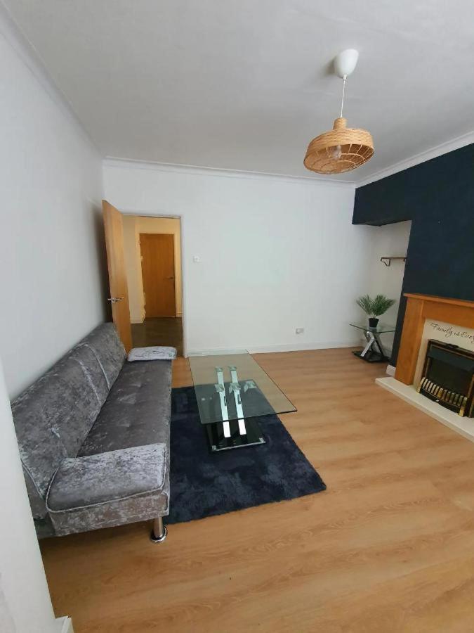 Double Bedroom 96Glc Greater Manchester Middleton  Exterior photo