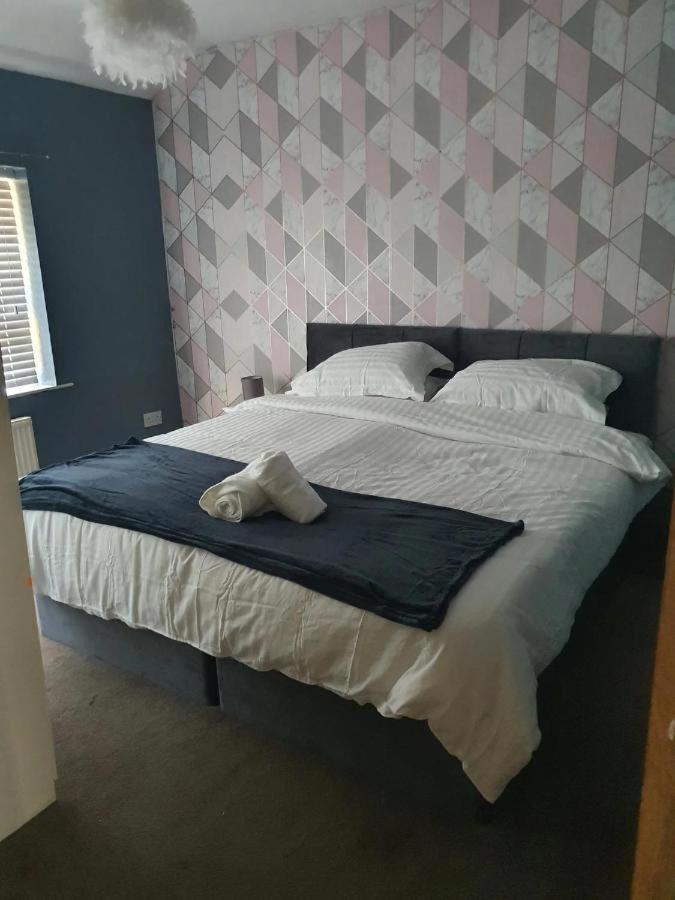 Double Bedroom 96Glc Greater Manchester Middleton  Exterior photo